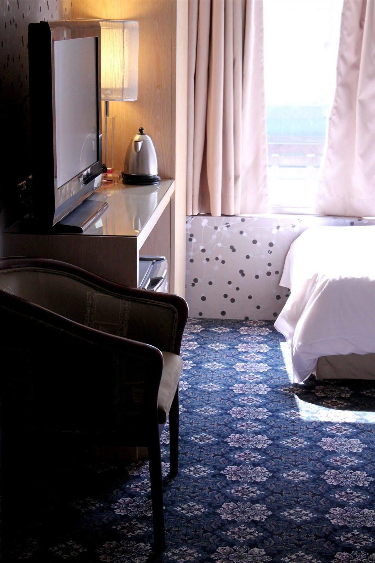 Meadow Hotel Tajpej Kültér fotó